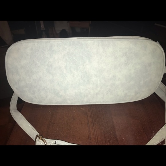 Large shoulder bag - Picture 8 of 14